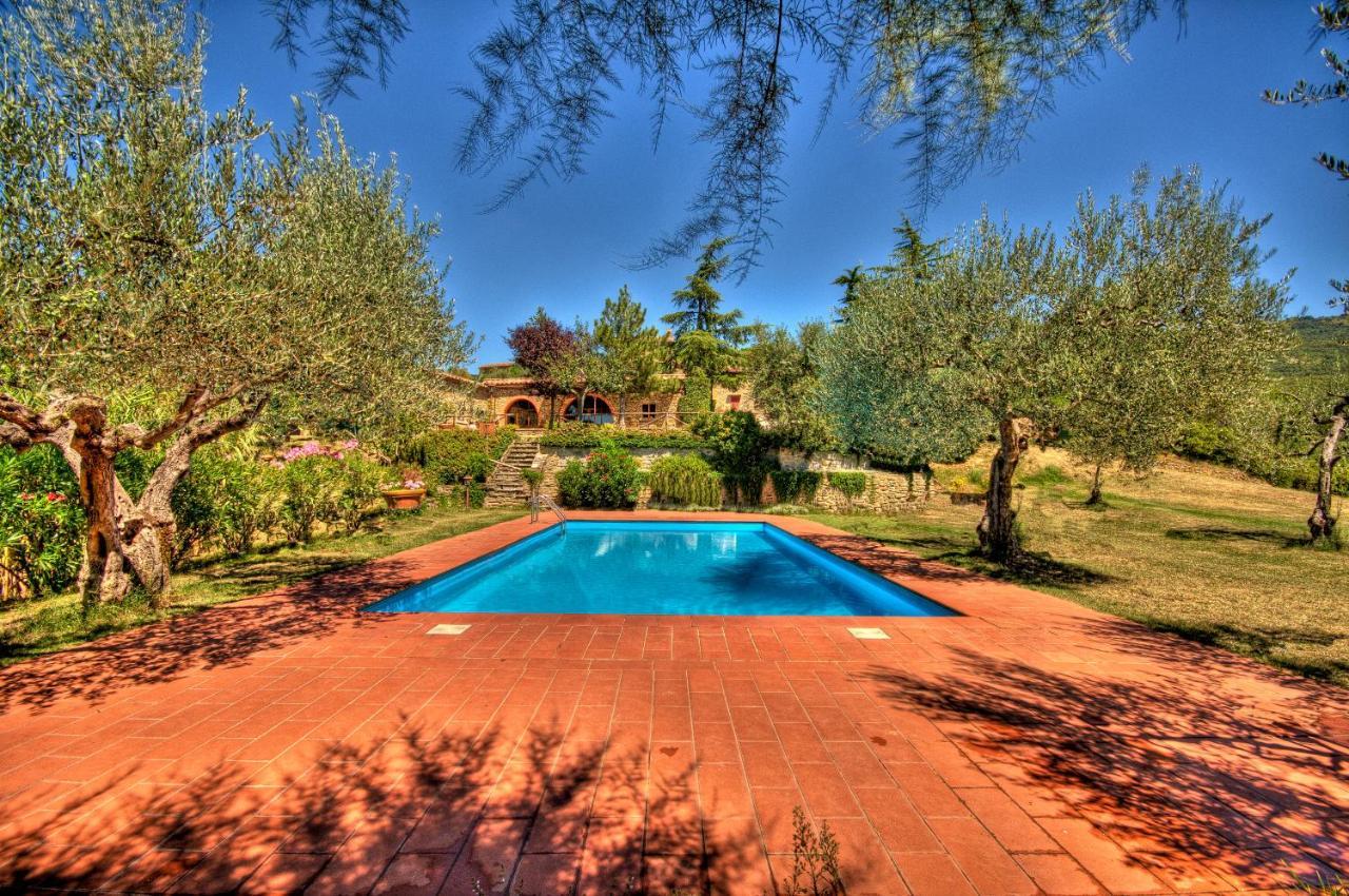 Готель Borgo Solamore Кортона Екстер'єр фото