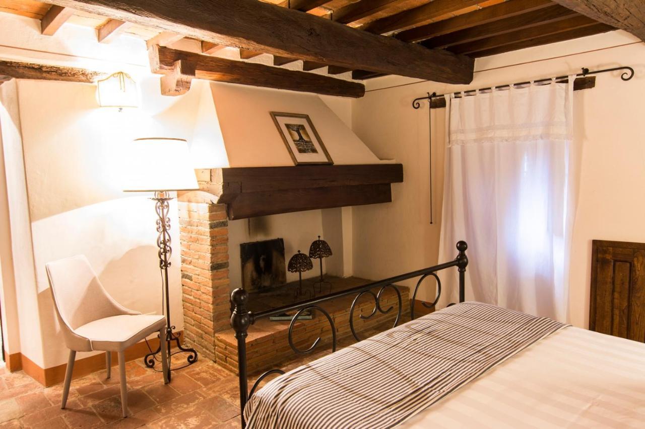 Готель Borgo Solamore Кортона Екстер'єр фото